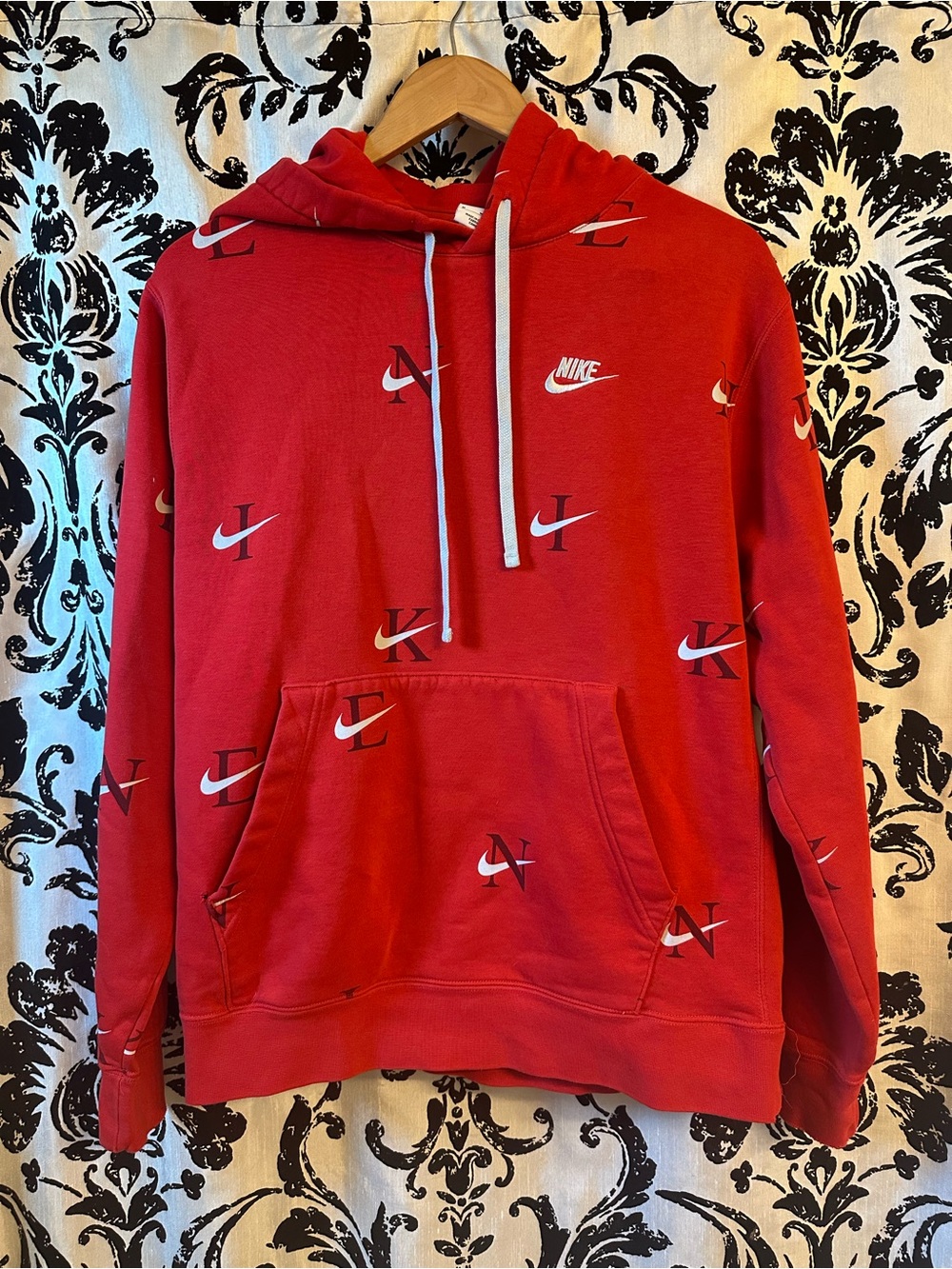 Nike Red Men's Pullover Hoodie Size Medium